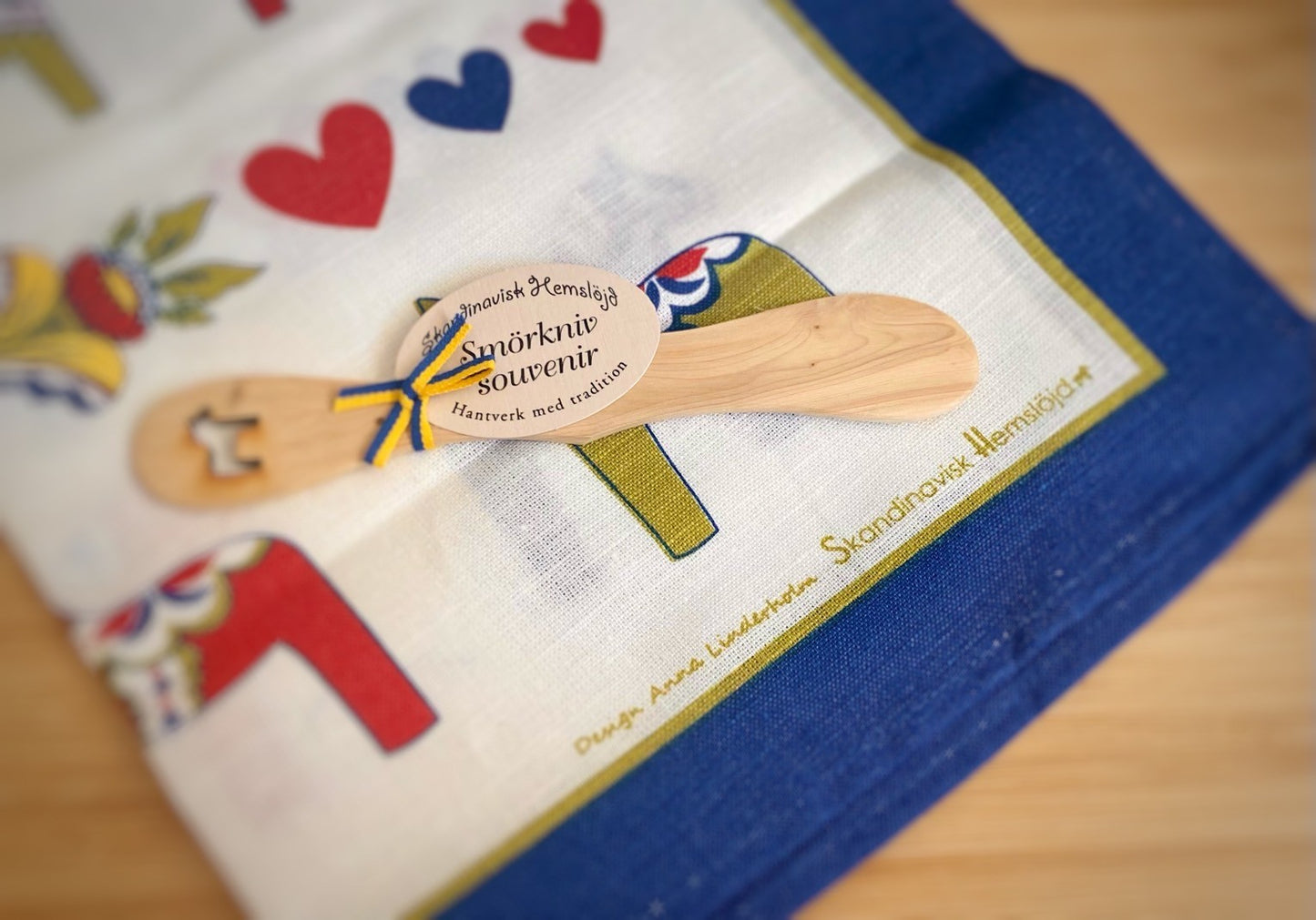 【スカンジナビスク・ヘムスロイド/Skandinavisk Hemslojd】プレゼントパック/キッチンタオル&バターナイフセット