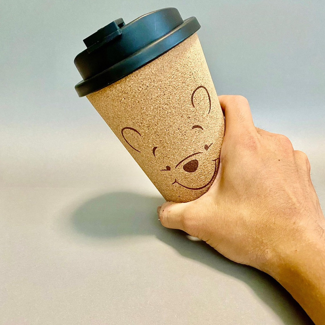 【Winnie the Pooh/くまのプーさん】大人気ディズニーキャラクターくまのプーさん蓋付きコルクタンブラー