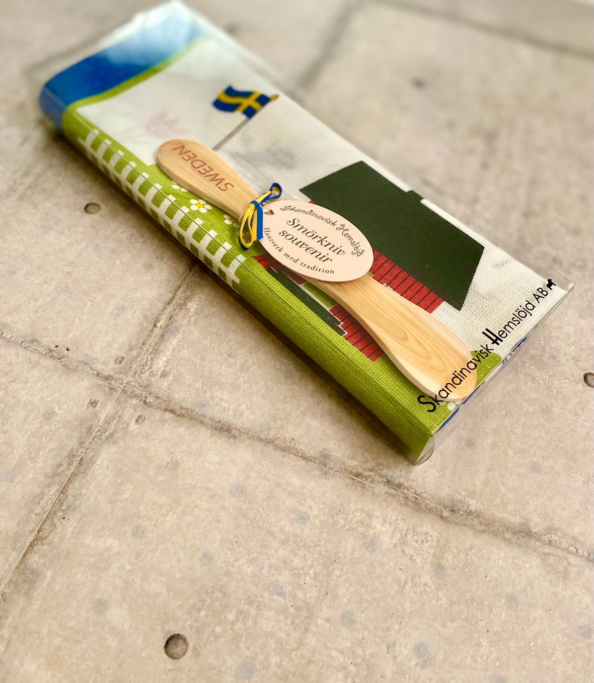 【スカンジナビスク・ヘムスロイド/Skandinavisk Hemslojd】プレゼントパック/キッチンタオル&バターナイフセット